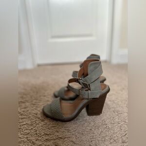 Qupid Grey High heel sandals